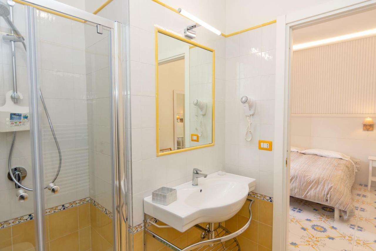 Ambra Sorrento Suites Short Rent Esterno foto