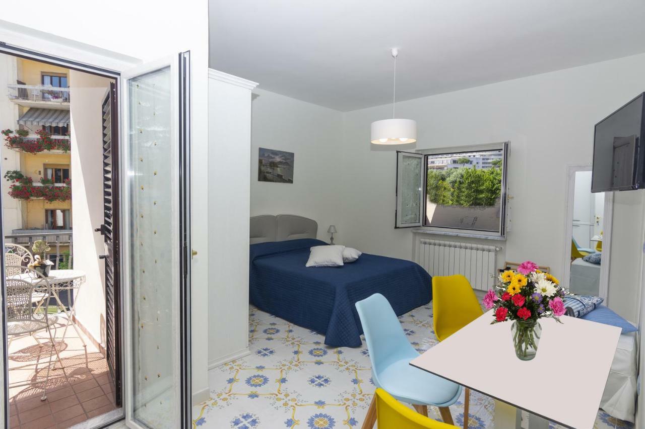 Ambra Sorrento Suites Short Rent Esterno foto